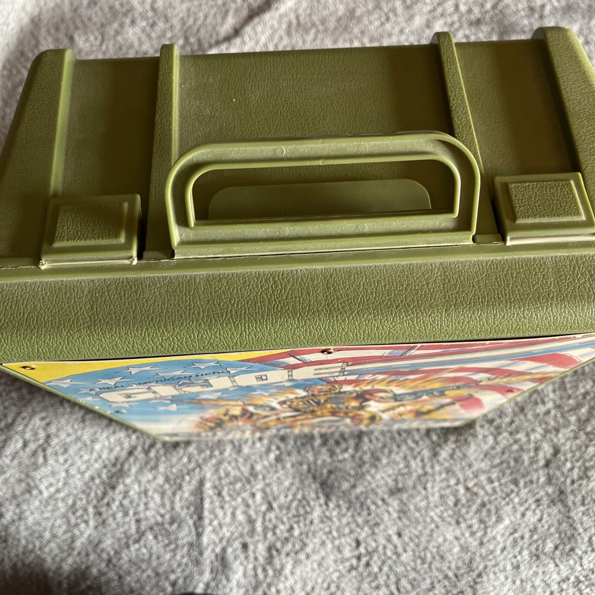 RARE VINTAGE 1992 G.I. Joe GREEN Collector's Case + Many