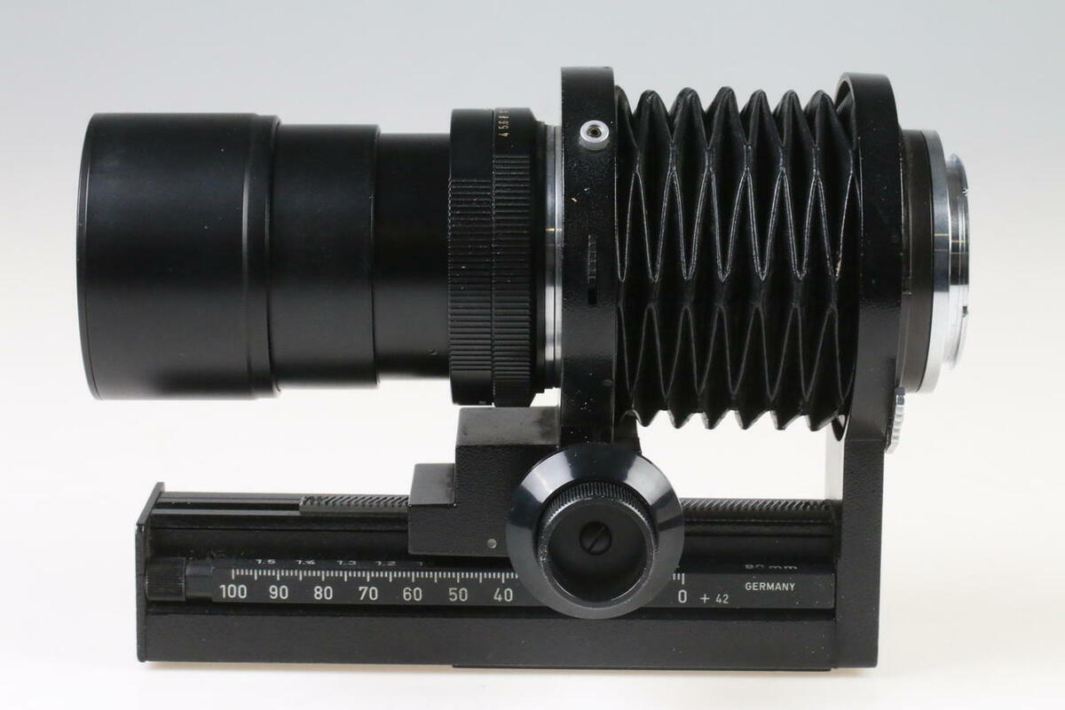 LEICA Balgen 16860 mit Macro-Elmar 100mm f/4,0 - SNr LEICA Balgen 16860 mit Macro-Elmar 100mm f/4,0 - SNr