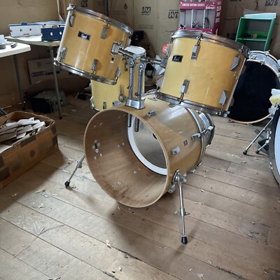 Early Pearl Drum Set Vintage Early 70s Lug Design, RARE WOOD