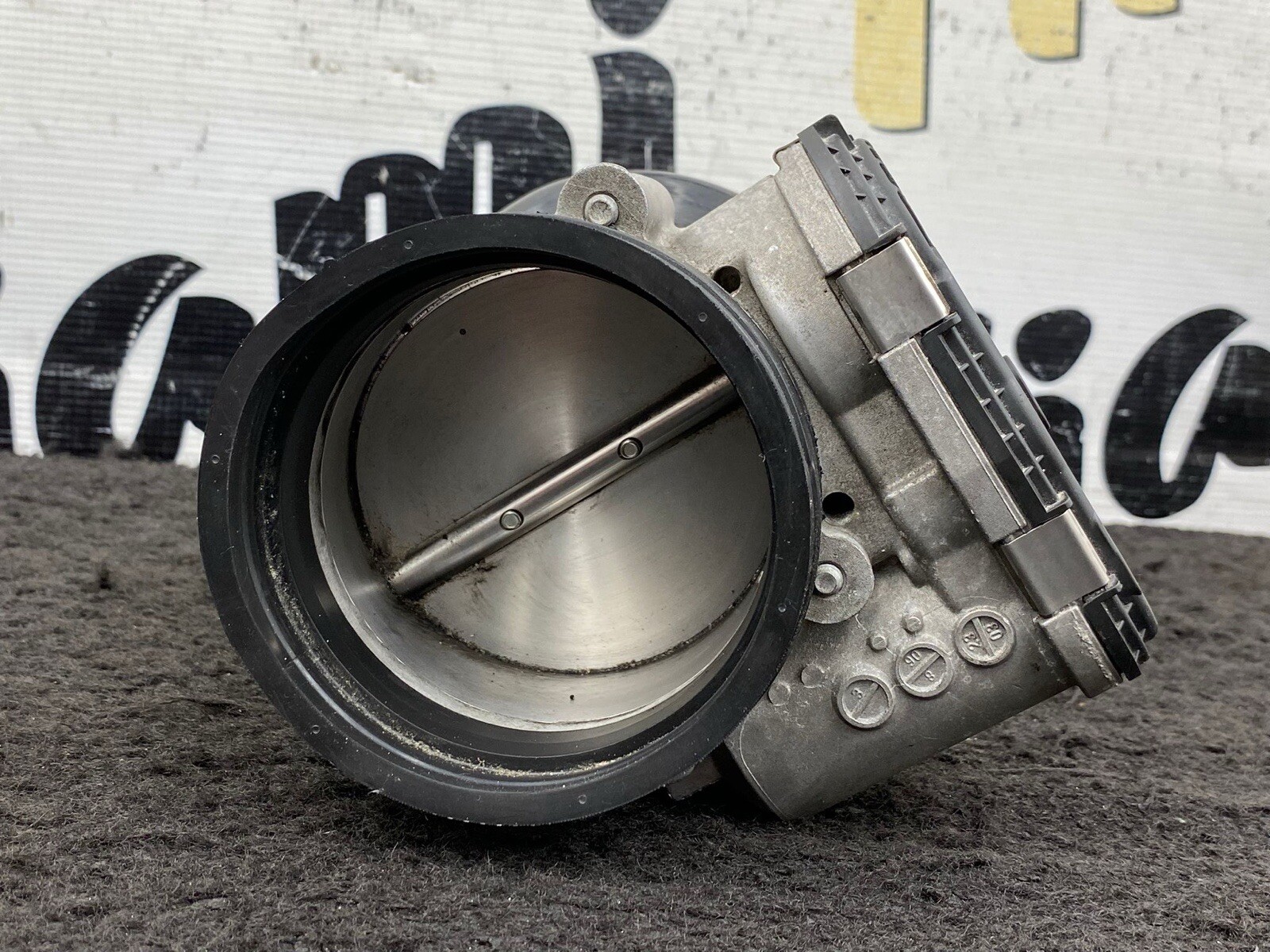 2015 Maserati GranTurismo MC Throttle Body With Intake Hose Tube OEM