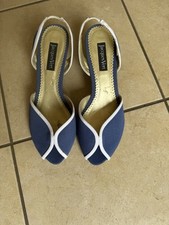 Ladies Jacques Vert Blue White Trim Peep Toe Shoes Size 7/40. Box 684