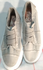 Blowfish Malibu Canvas Slip-On Lightweight Women's Sneakers Size 8 color Taupe