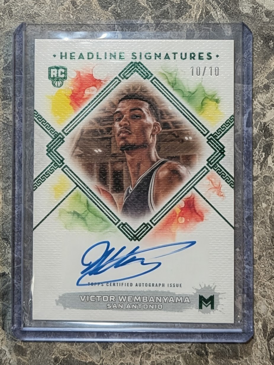 2023-2024 Topps Motif Victor Wembanyama Headline Signatures Auto RC Green 10/10