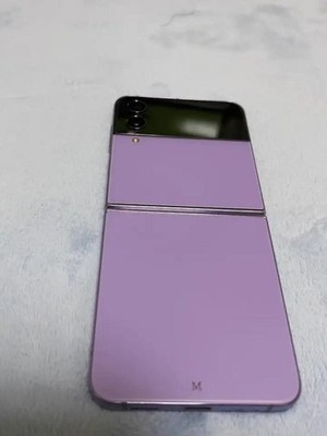 Fully Unlocked Samsung Galaxy Z Flip3 5G F711B 128G single sim