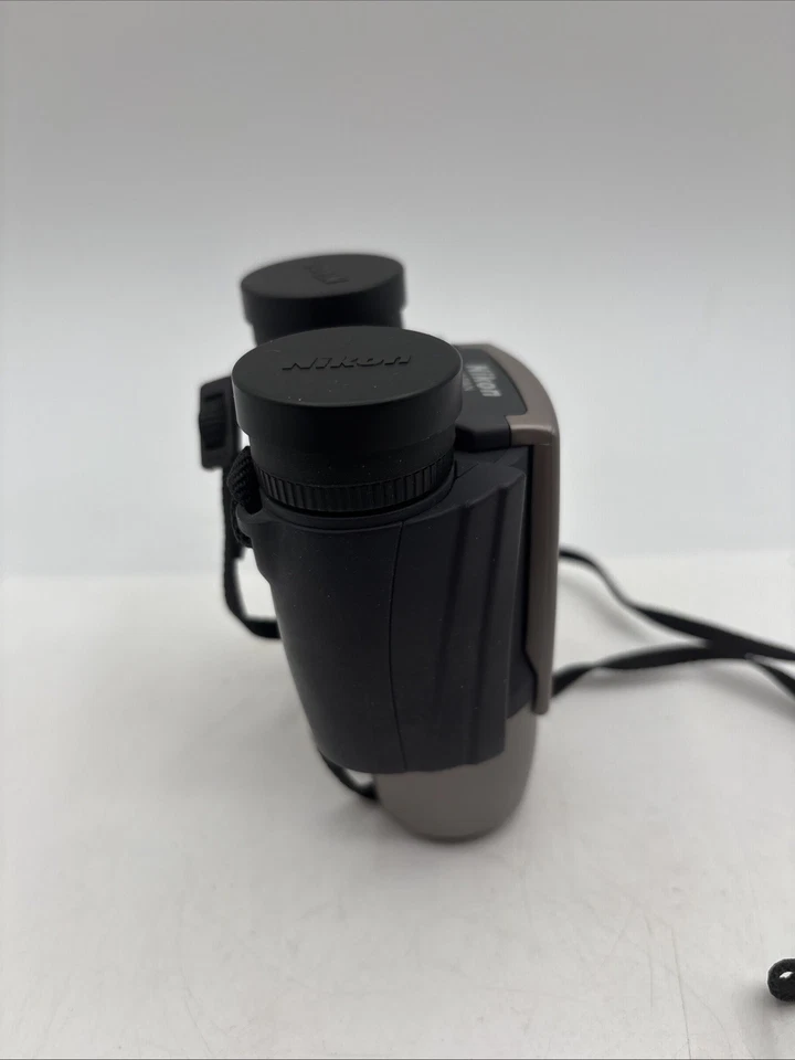 Nikon Travelite L.L. Bean 8x25 Binoculars Compact Travel Binoculars Case - Image 3 of 4