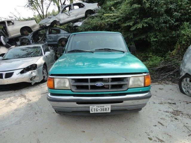 Radiator Without AC Fits 91-94 EXPLORER 496567 Foto 3 de 4