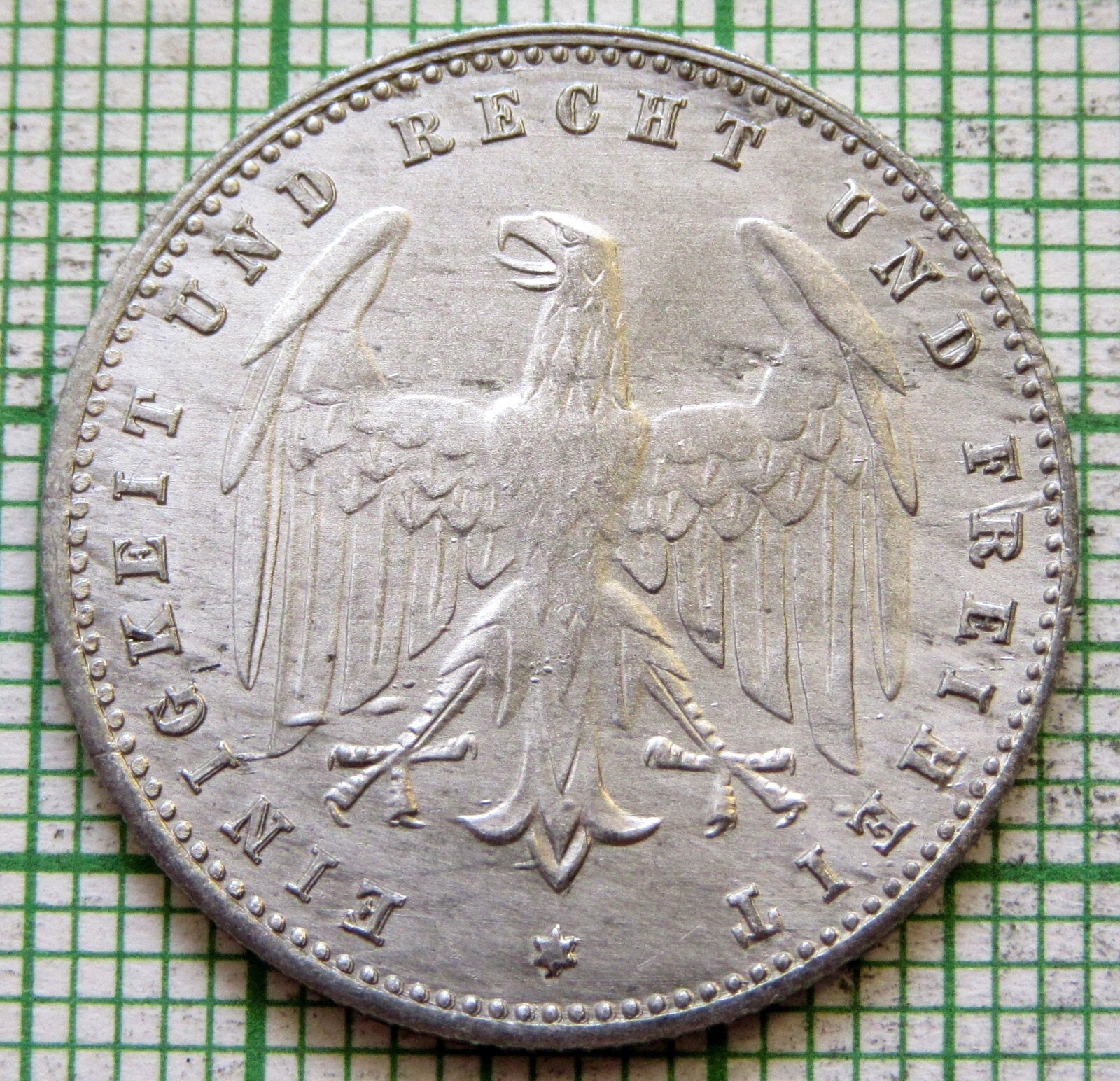 Picture 2 of 6