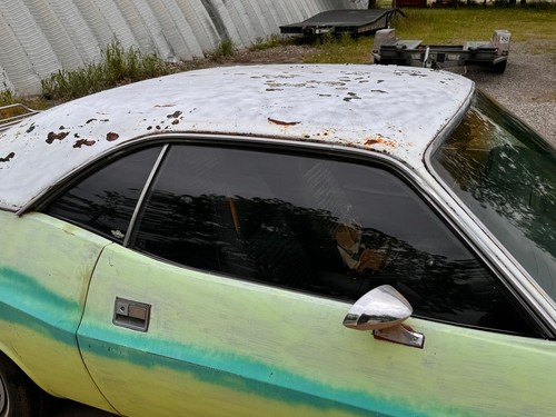 1970 Dodge Challenger - Picture 37 of 40