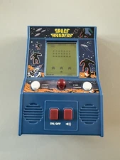 Taito Space Invaders 2016 Handheld Classic Mini Arcade Game Tested Basic Fun