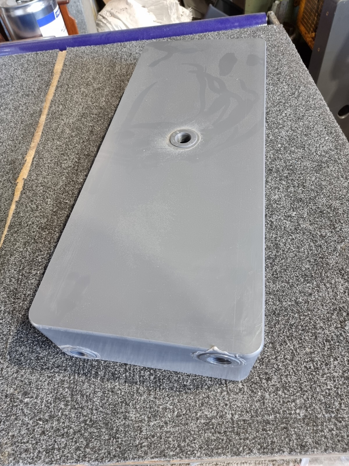 40LTR TRAYBACK UTE UNDERTRAY 4X4 4WD CAMPER TRAILER WATER TANK. ASK