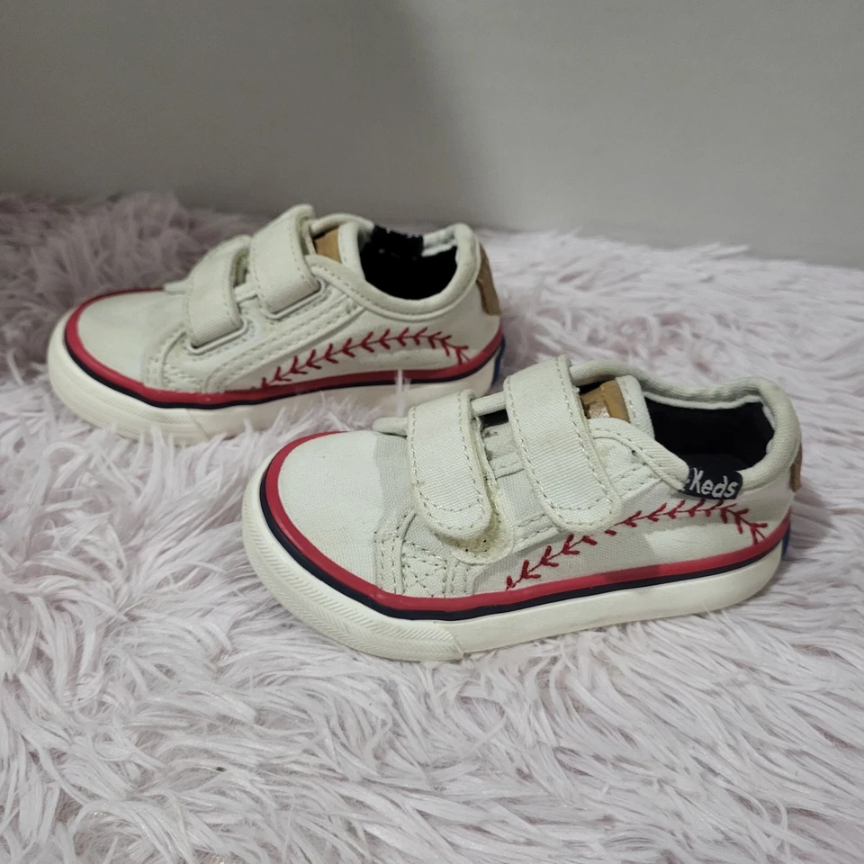 Keds 白色帆布钩环垒球棒球婴儿运动鞋 4M 码 — 第 2/4 张图片