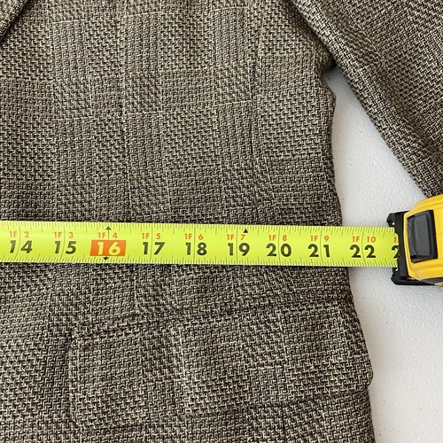 Haggar men’s 42L green, black, and beige textured plaid coat with two front buttons, measured across the chest.
