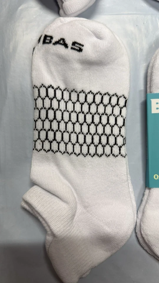 6 Pairs Bombas Women's All-Purpose Performance white Ankle Sock Size Medium - Image 4 of 4