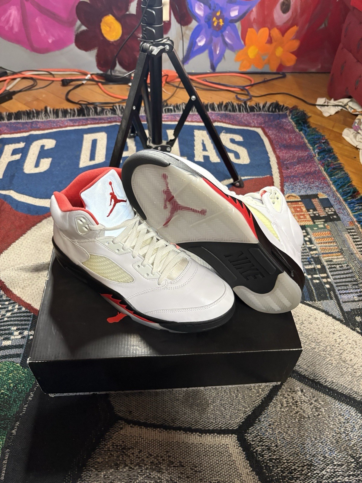 Size 11 - Jordan 5 Retro Mid Fire Red