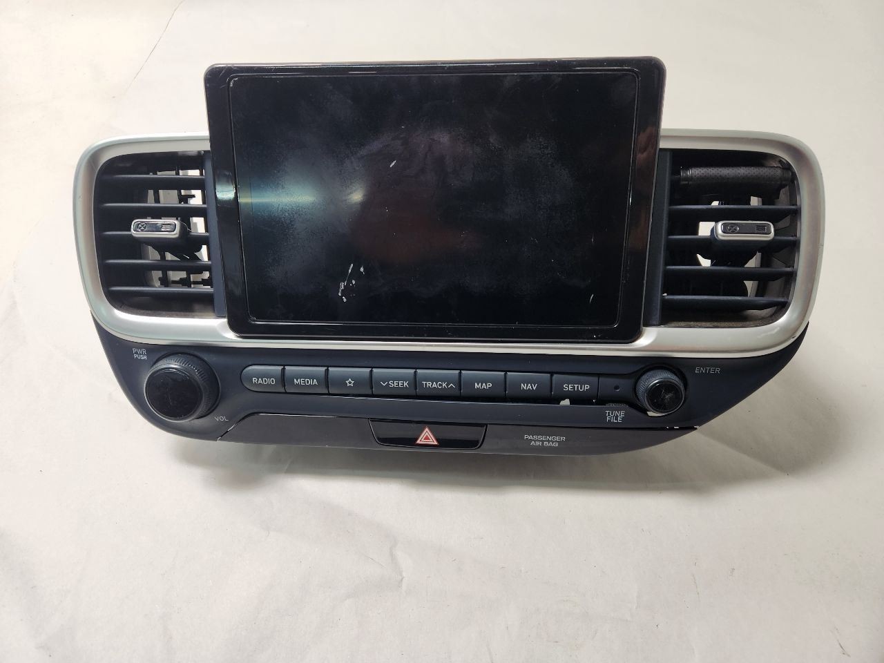 Audio Equipment Radio Display And Receiver US Market Fits 20-22 VENUE 200211