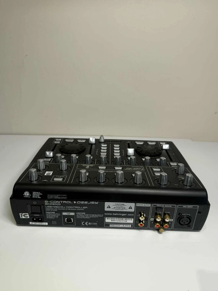 Behringer BCD3000 DJ Controller USB MIDI 4‑Ch + Audio Interface w/ Box - Image 3 of 4