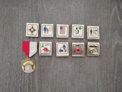 BOY SCOUTS OF AMERICA LOT OF 9 BRASS BELT LOOP SLIDE SKILL MERIT BADGE AWARDS