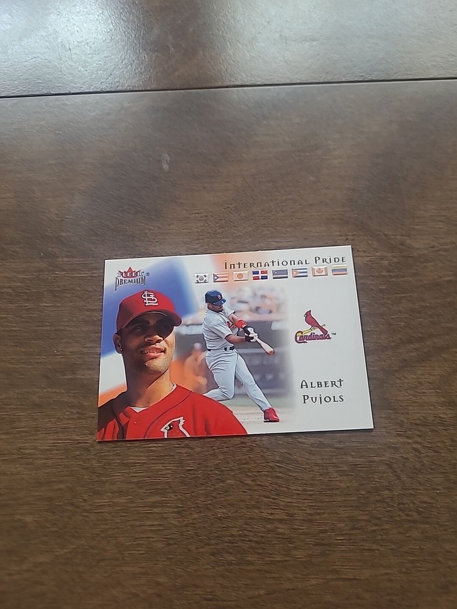 2002 Fleer Premium Albert Pujols International Pride Insert