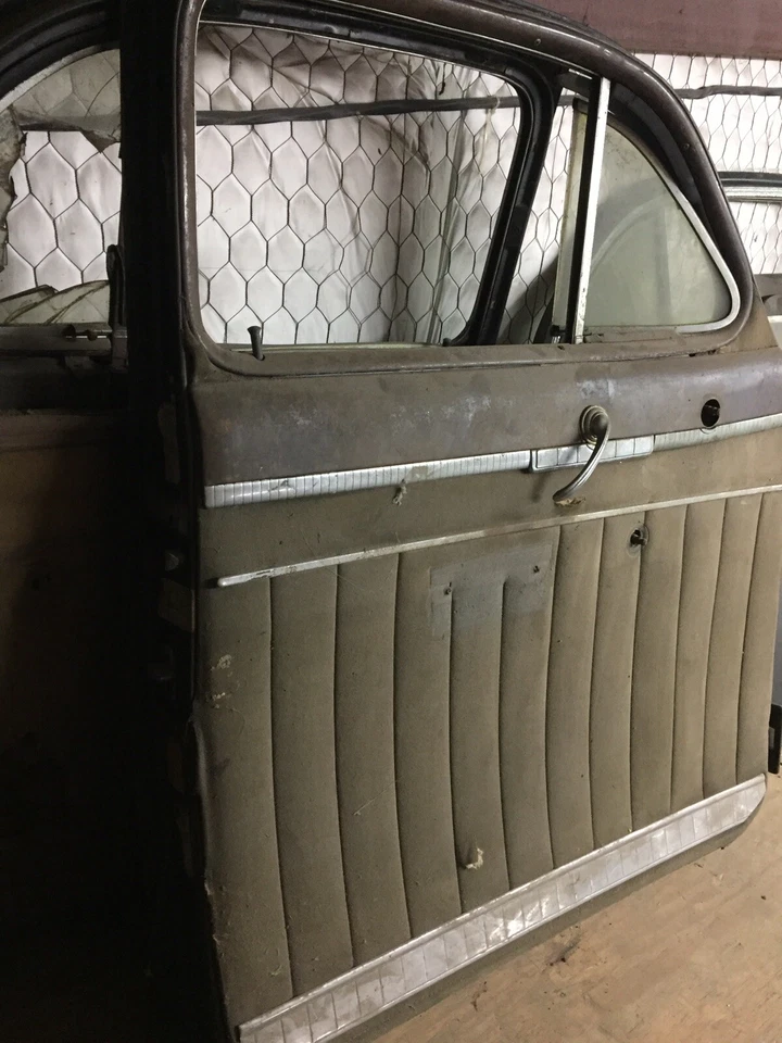 Cadillac serie 67 1941 puerta delantera izquierda Foto 2 de 4