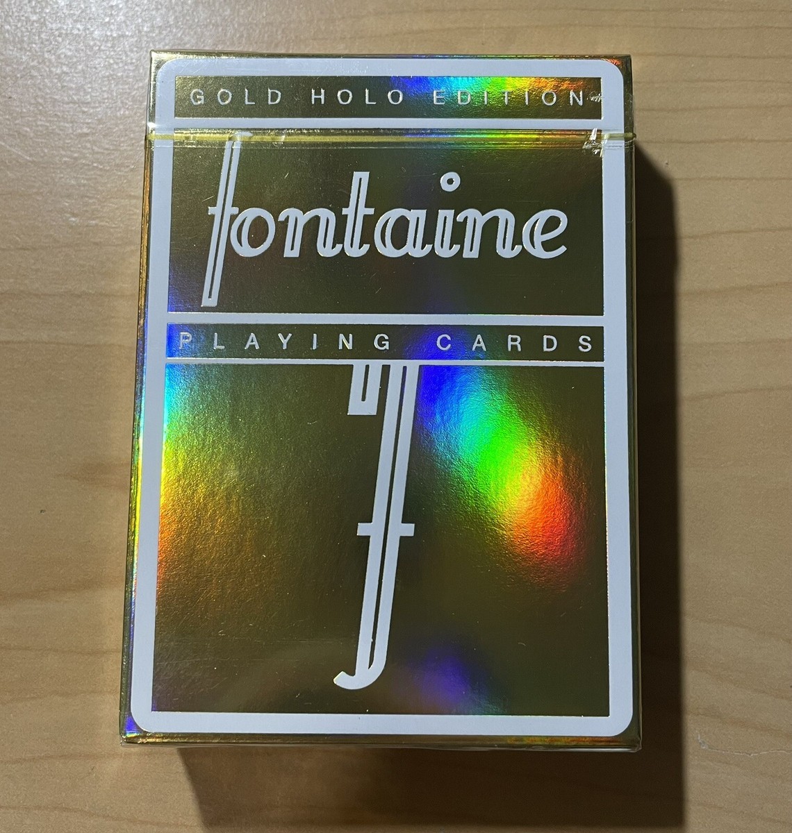 トランプ FONTAINE PLAYING CARDS

CARROTS Fontaine FOILS Topaz Orange Edition 1 of 100 Ultra Rare