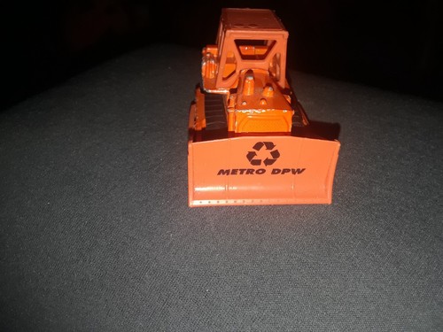 Vintage Matchbox Series Caterpillar D8 Bulldozer 1979 Orange - Picture 2 of 4