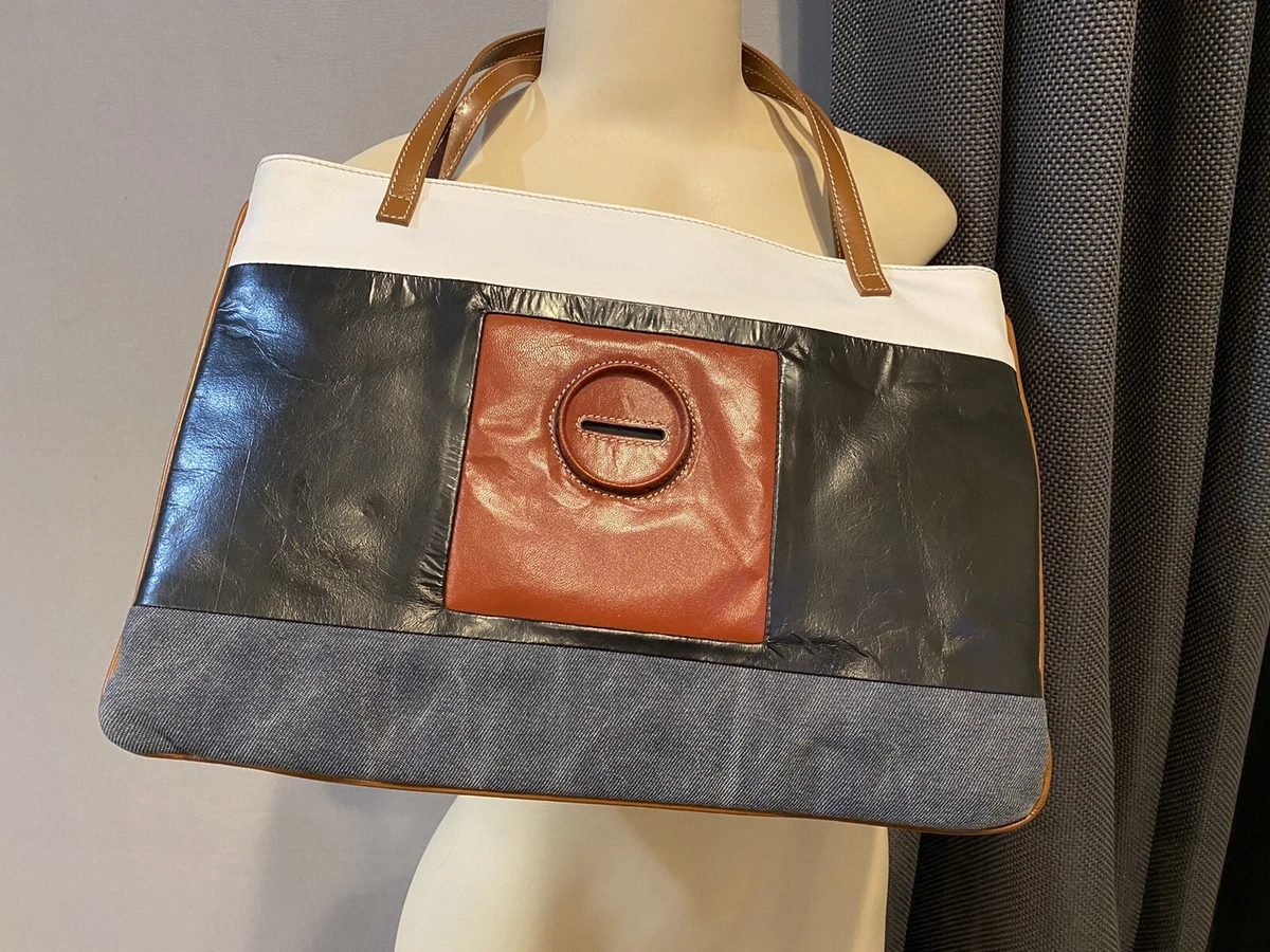Carmina large hotsell crossbody
