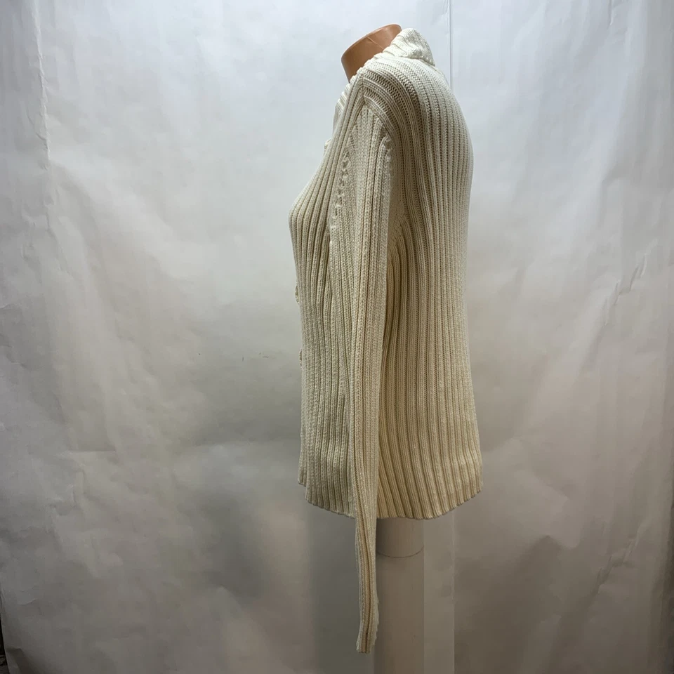 Suéter a presión tejido con cable Enjoy The Rough Road grande tallado con volantes para mujer Foto 4 de 4