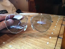 VINTAGE B L RAY-BAN GREY TONE PHOTOCHROMIC OUTDOORSMAN AVIATOR SUNGLASSES - 58mm