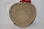 BROWN BAG COOKIE ART  Ceramic Mold LACE HEART Wedding Doves w/RECIPES Book 1985  — photo 4