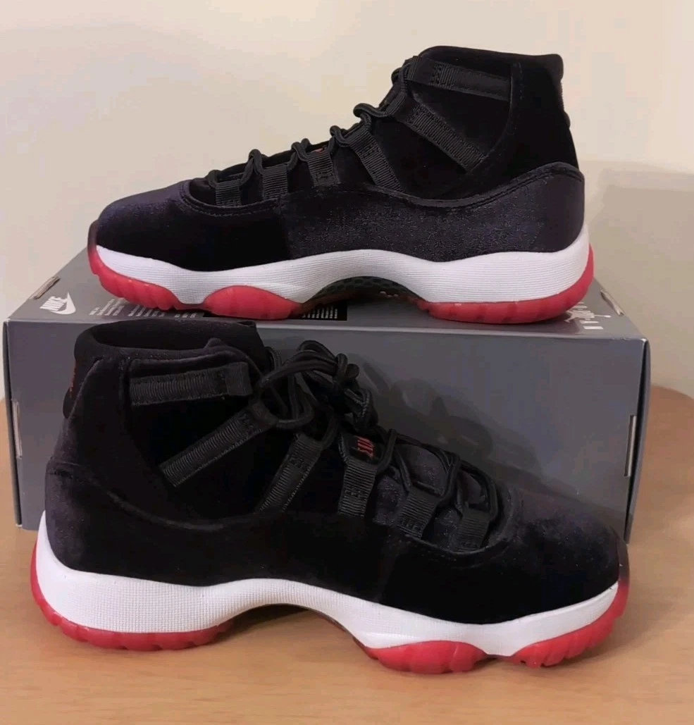 Air Jordan 11 Retro Bred Velvet DB5457-061 Women's Size 6.5 No Lid