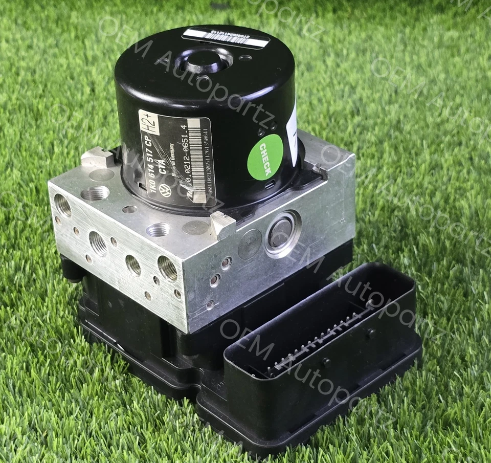 Сиденье Volkswagen Audi Gulf 1K0 614 517 CP/ 1K0907379BE ABS от оригинального производителя б/у - Изображение 4 из 4