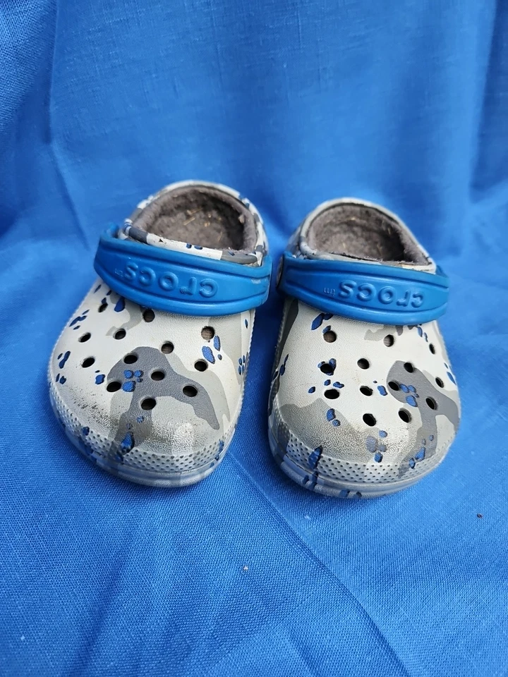 Crocs Shoes Toddler 7 Classic LINED CAMO Clogs Camouflage EXCELLENT - Image 3 of 4