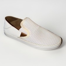 OluKai Pehuea Sneakers Women's Size 7 Mesh Breathable Slip-On Comfort Shoes