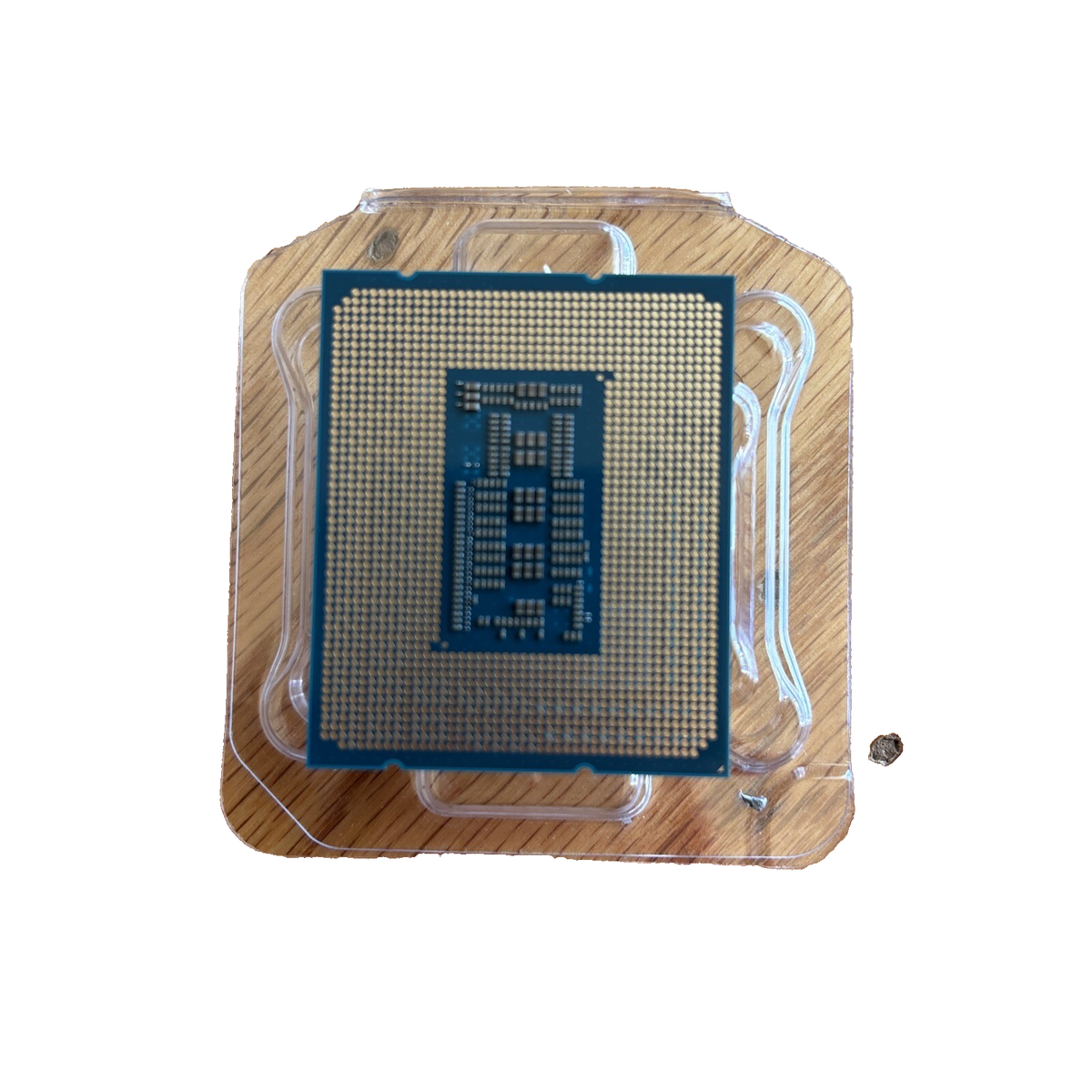 Intel Core i7-13700 Processor (2.10GHz, 16 Cores, LGA 1700