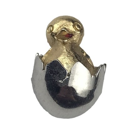Baby Chic Hatching Pin Vintage Cute Animal Chick Chicken Easter Metal