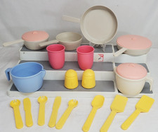 Step2 Little Helper's DINNING ROOM  POTS 'N PANS Pretend Kitchen Playset