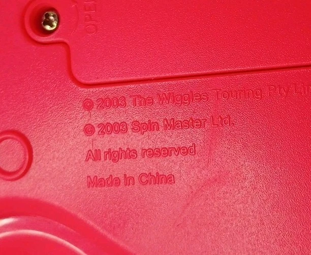 Wiggles Play Along Guitar Musical Touring Party Songs 2003 Spin Master Toy Works - Image 3 of 4