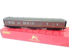 OO GAUGE HORNBY BR HAWKSWORTH BRAKE 3RD COACH W2185 (SUPER DETAIL) R4411A