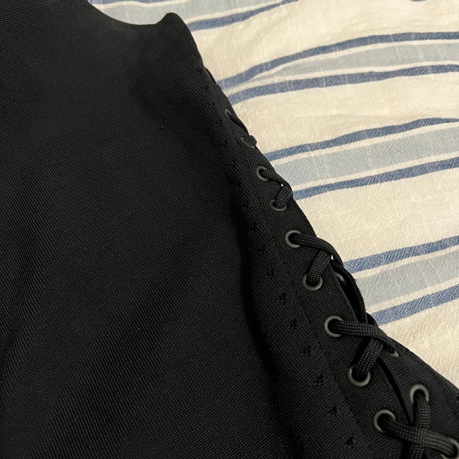 Abito Alexander Wang scollo quadrato nero midi lacci laterali bodycon maglia piccolo