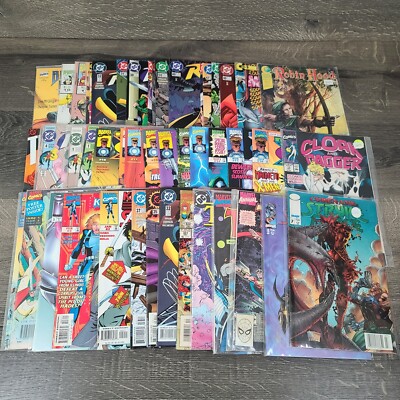 Mixed Lot of 50+ Comic Books - Marvel / DC Black Panther Robin Mutant X - A15