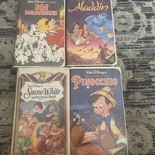 Lot Of 4 Walt Disney Clamshell VHS Tapes - Good Condition