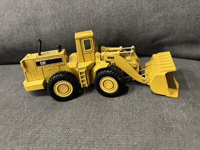 1:50 CAT 988 B Radlader No.167 Die Cast Construction Caterpillar
