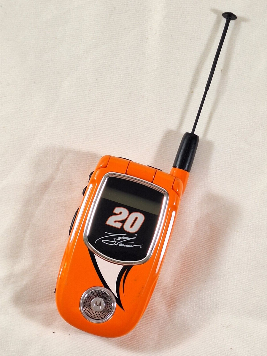 TONY STEWART i736 Motorola NASCAR Nextel CELL PHONE 2004 -Turns on