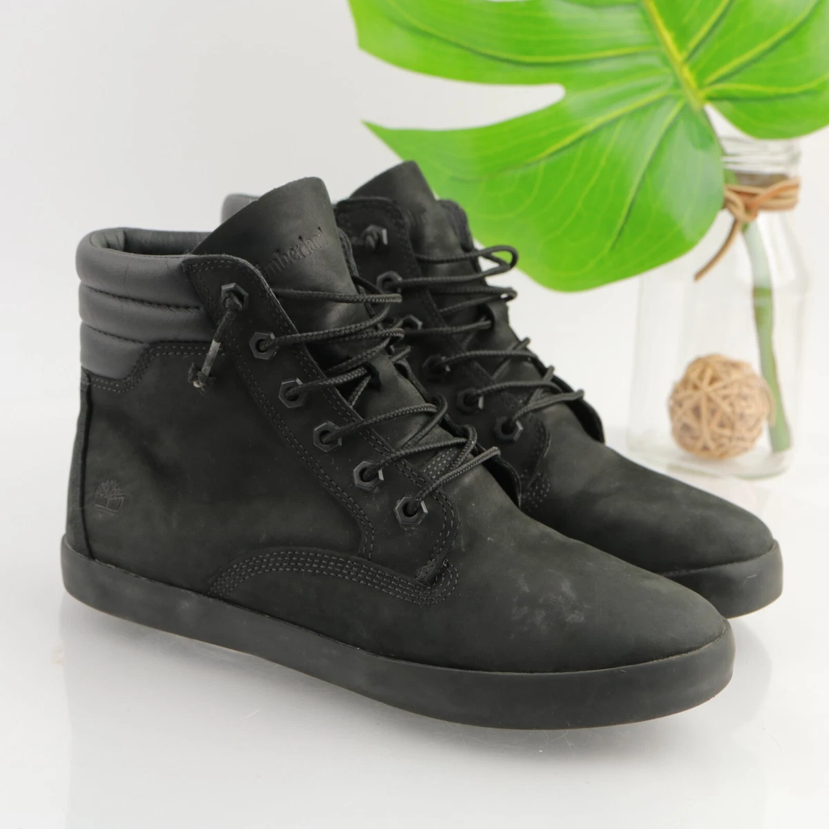 Timberland Women's Dausette Sneaker Boot Size 8.5 Black Nubuck Lace Up Shoe