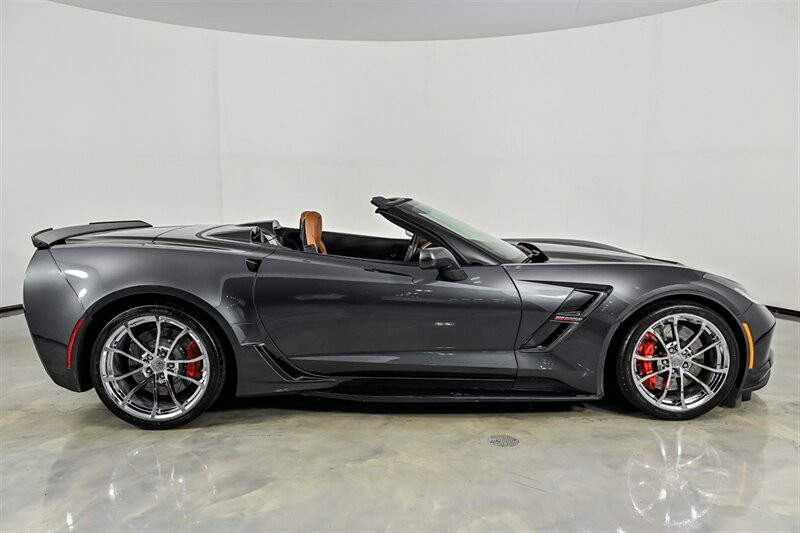 2018 Watkins Glen Gray Metallic Chevrolet Corvette   | C7 Corvette Photo 10