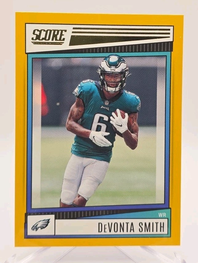 DeVonta Smith Philadelphia Eagles 2022 Score Gold #242