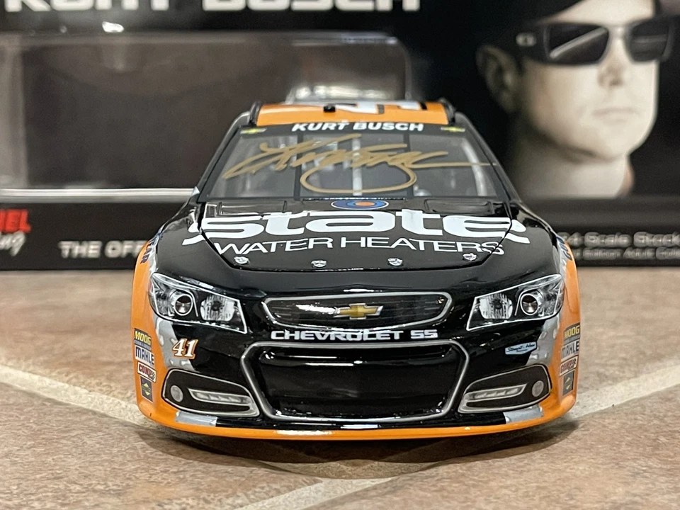 Calentadores de agua estatales Kurt Busch 2015 firmados autografiados SHR NASCAR acción 1/24 Foto 4 de 4