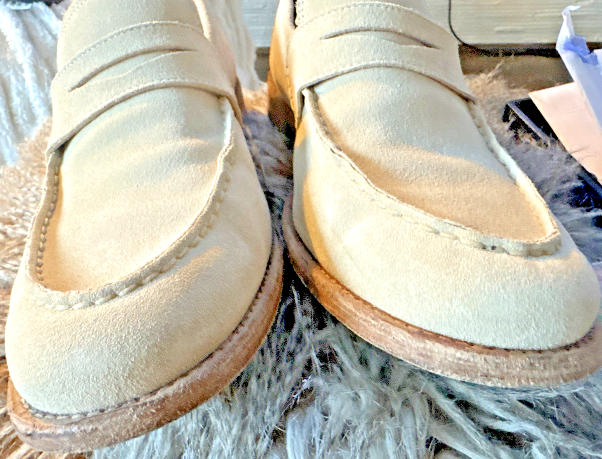 Frye Men display picture 1