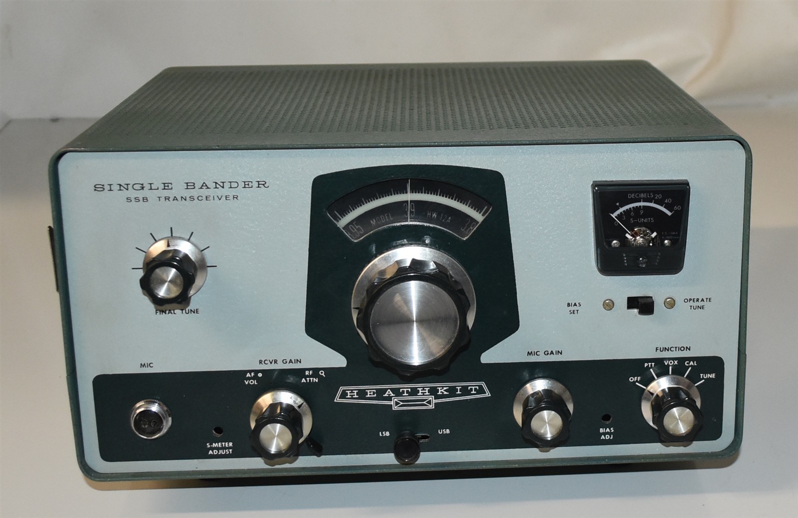 HEATHKIT HW-12A 80M SINGLE BANDER SSB TRANSCEIVER!!
