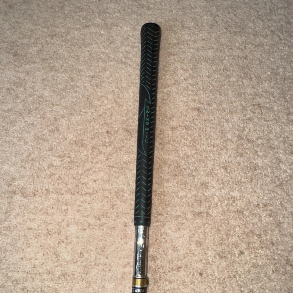 MENS DYNACRAFT SAND WEDGE GOLF CLUB, Gold+ shaft, used condition. - Image 3 of 4